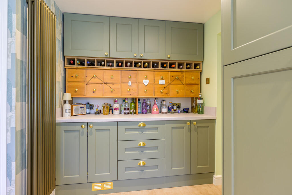 Pantry 