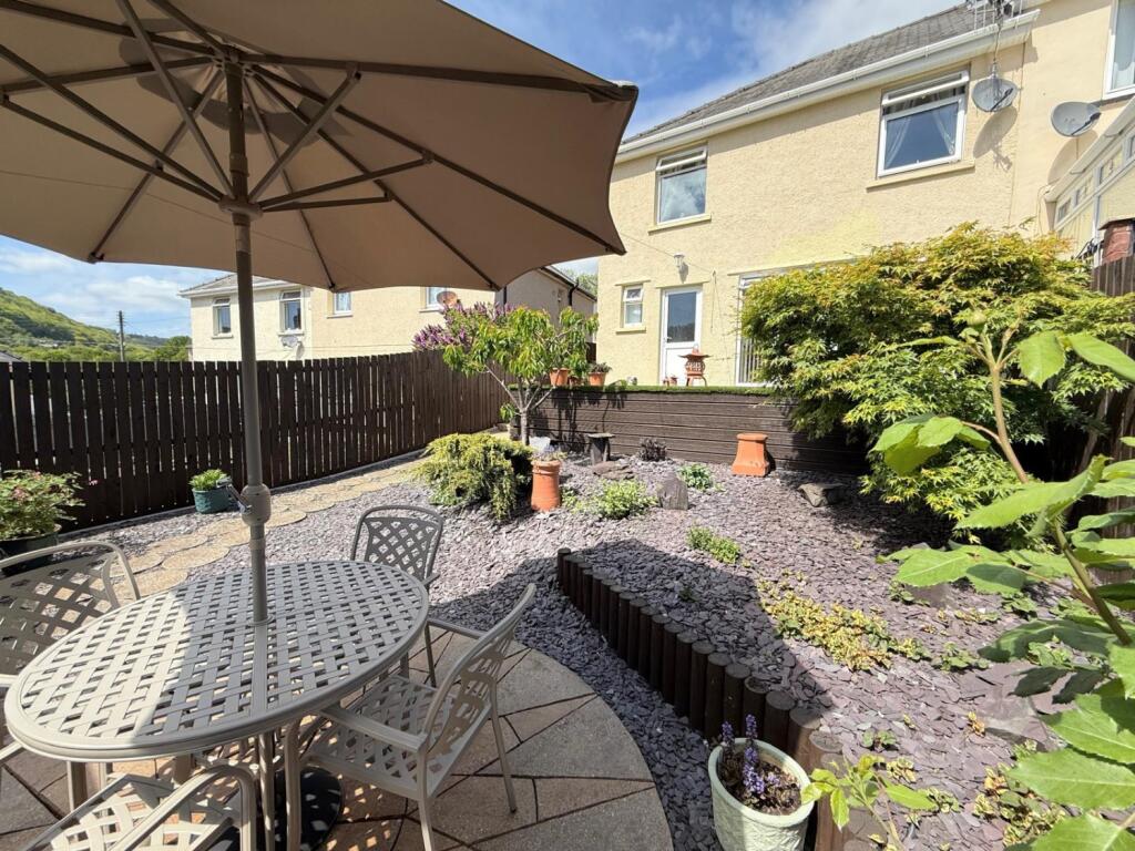 PHOTO-2025-05-03-19-44-27 8