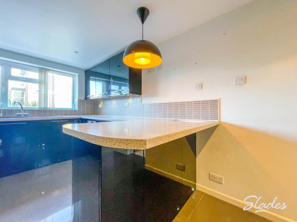 3 seacliff court kit