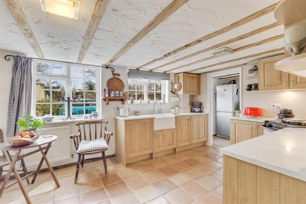 Thorncote Road 4-23.jpg