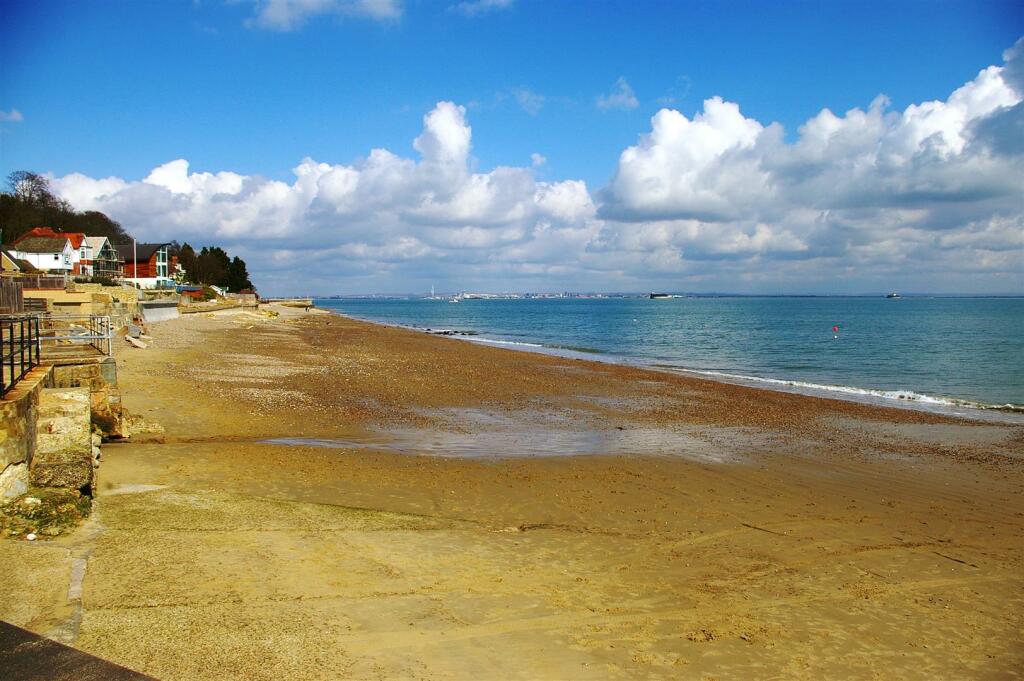 Nearby Seagrove BAy