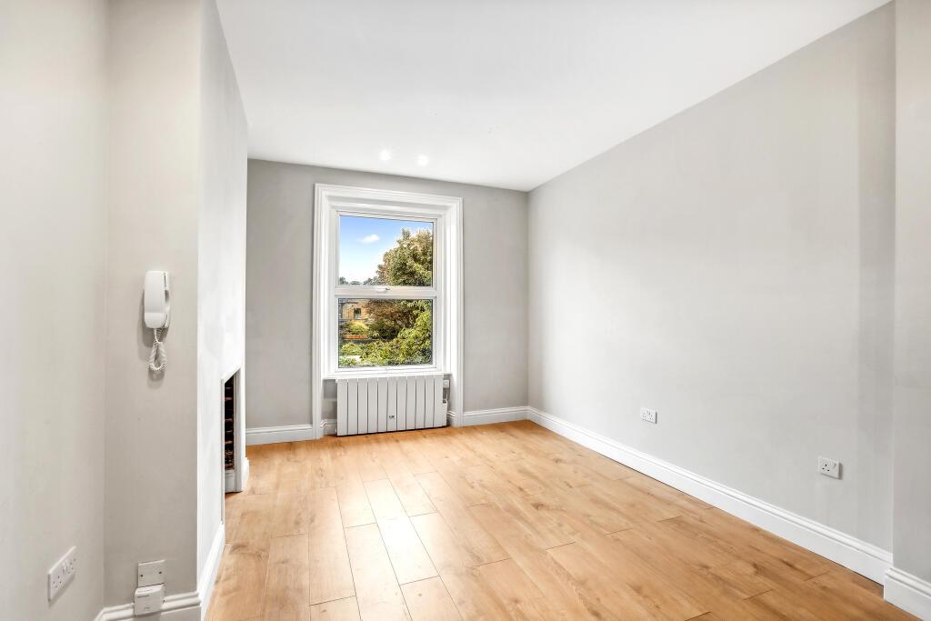 First Floor Rear Fla