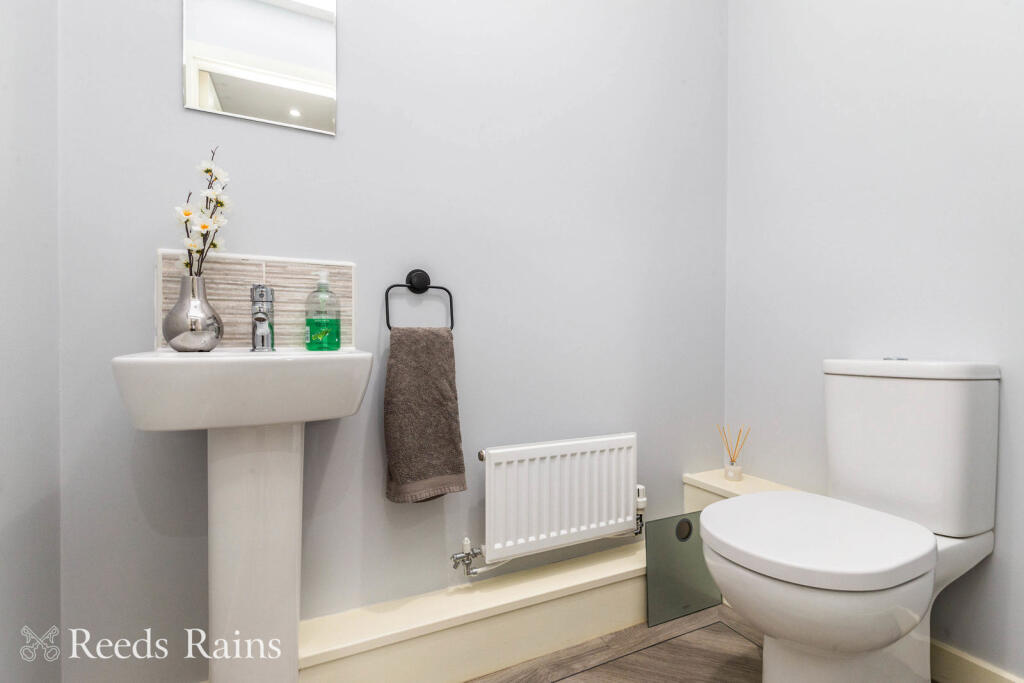 Ground Floor Wc