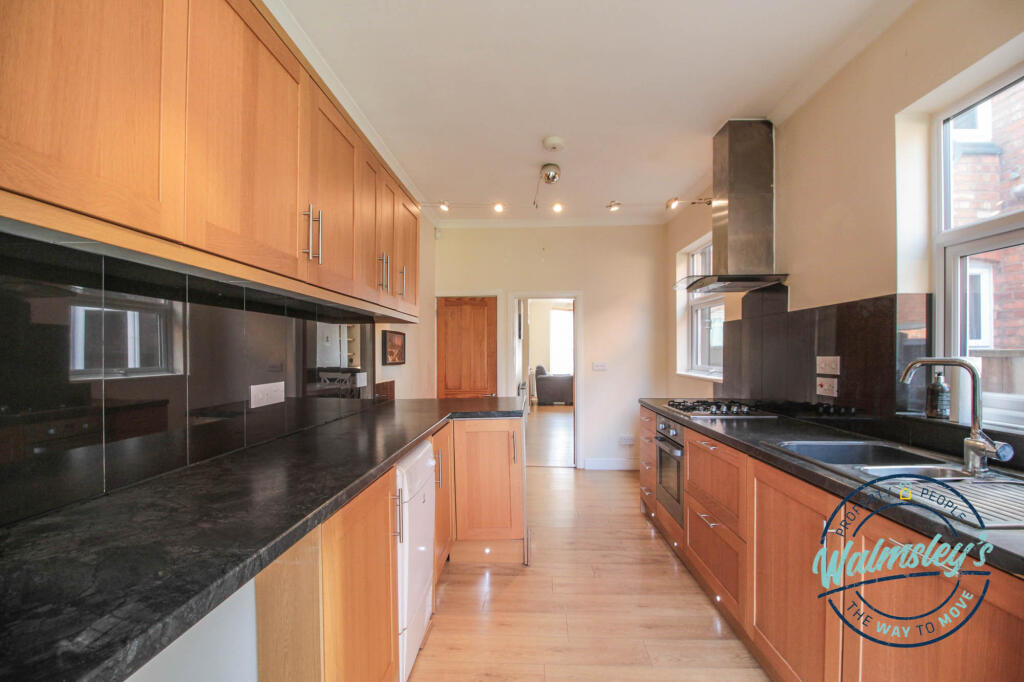 Kitchen breakfast room