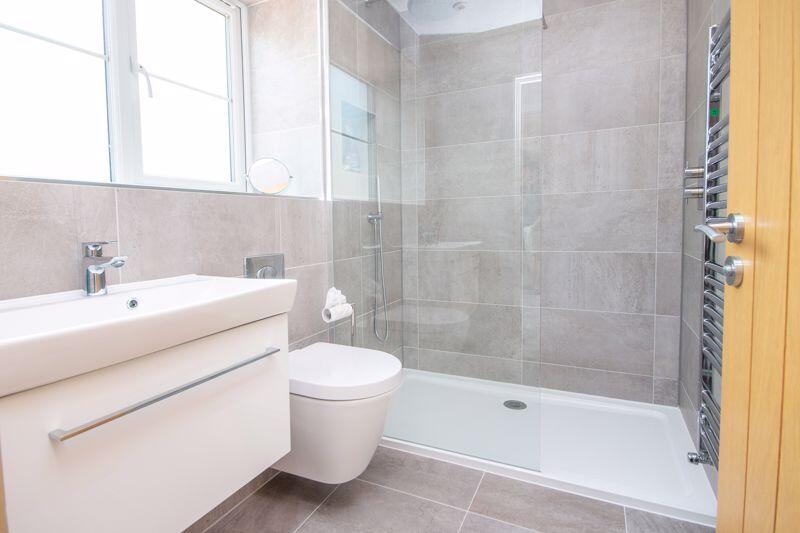 Bedroom Three En-suite