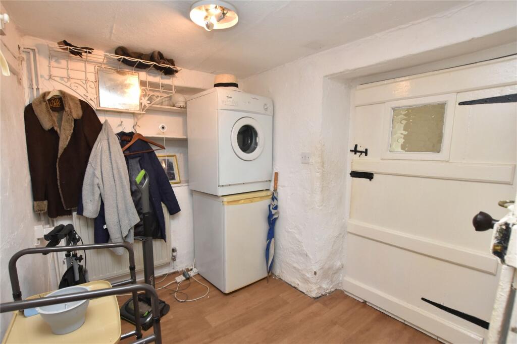 Hallway/Utility