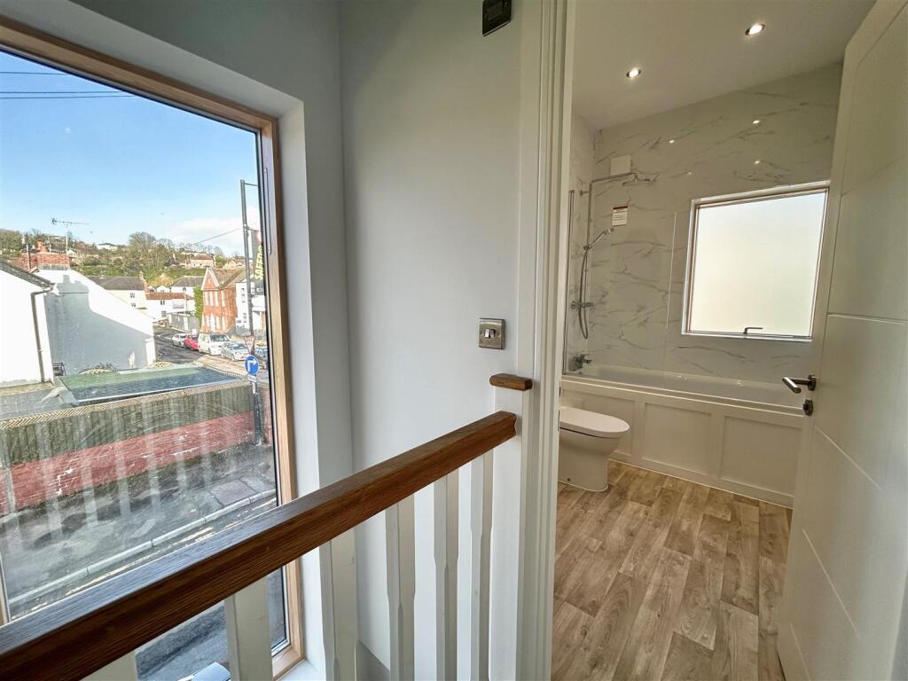 Upstairs bathroom.jpg