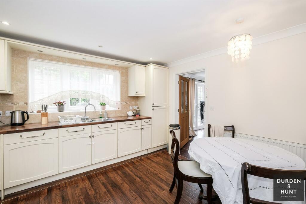 Mossford Green-14.jpg
