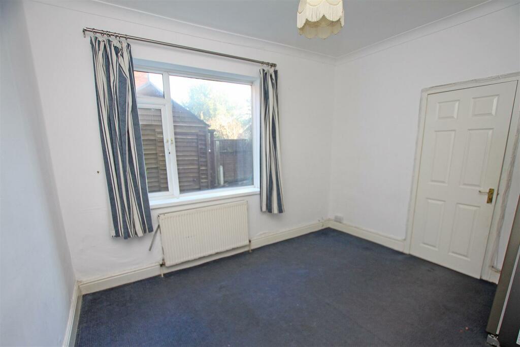Dining room.jpg