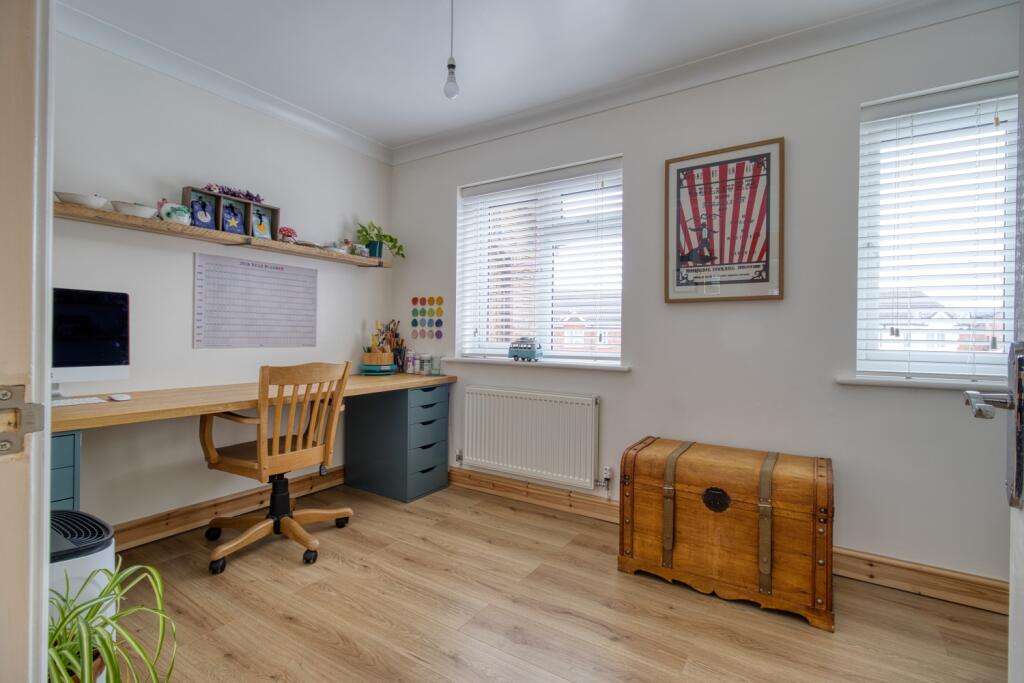 Bedroom Two - EweMove Swindon South