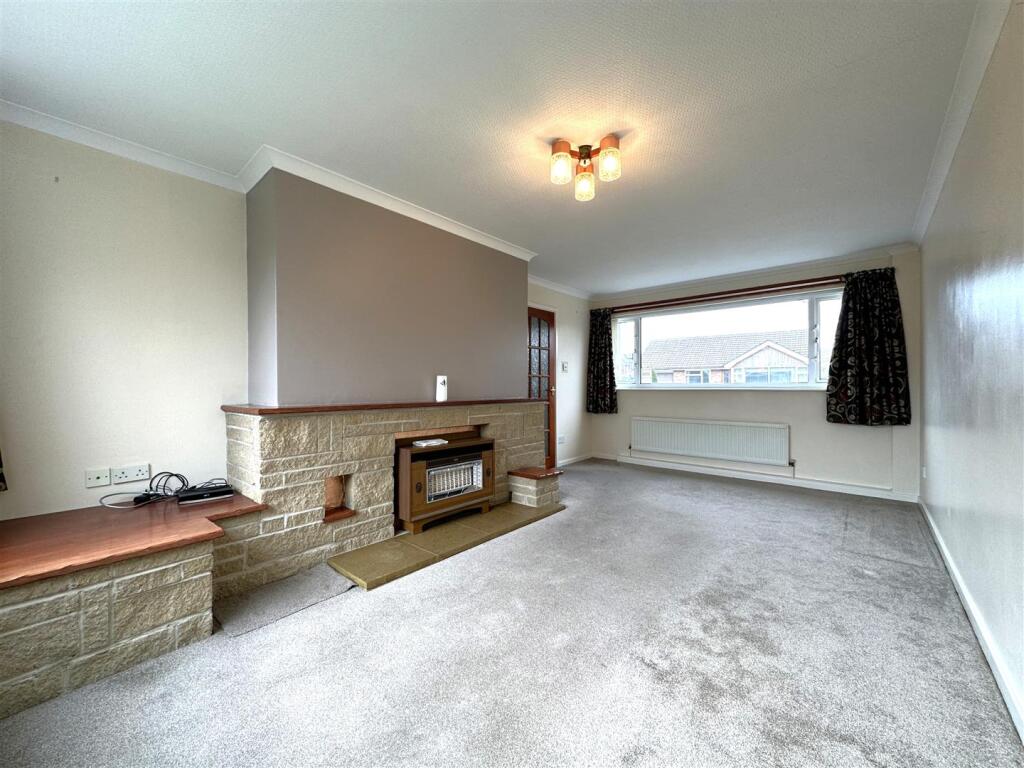 Large Living Room 504