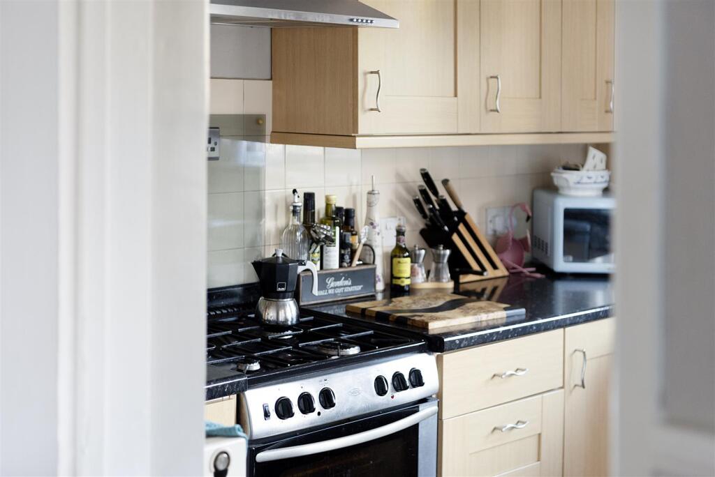Fornham Road ph29.jpg
