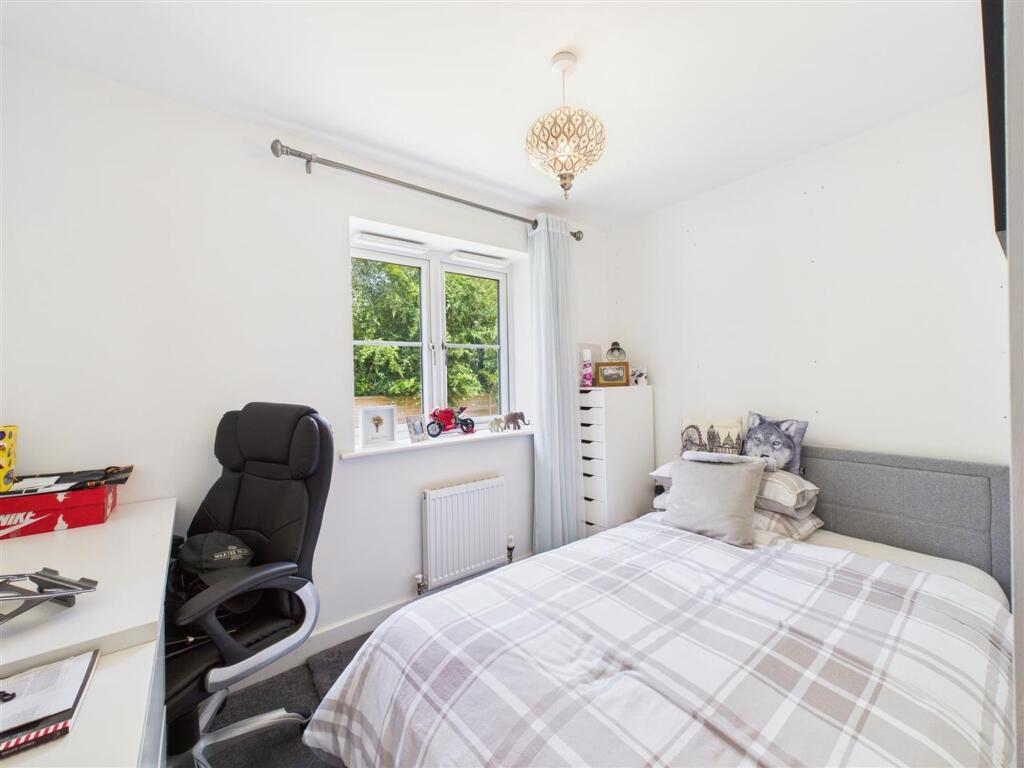 BEDROOM 3