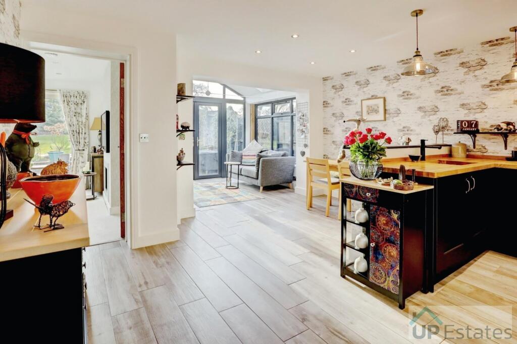 Living Kitchen Diner