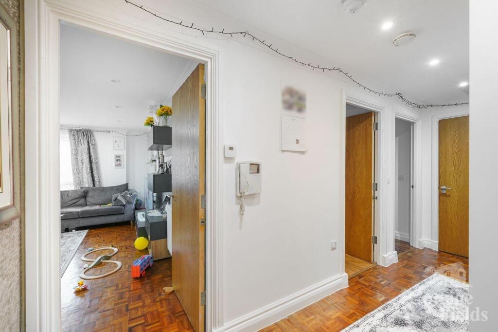 Flat 13, Geary Court - HYB7L5c4OESGHwBPZcwG.jpg