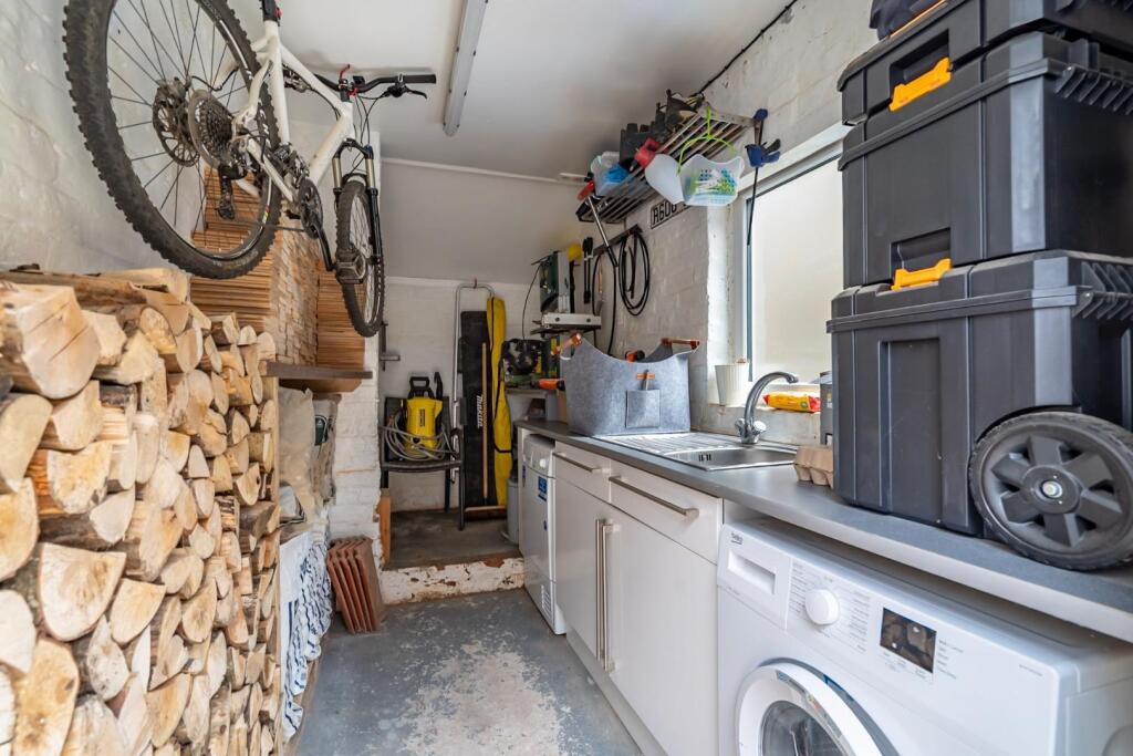 Outbuilding