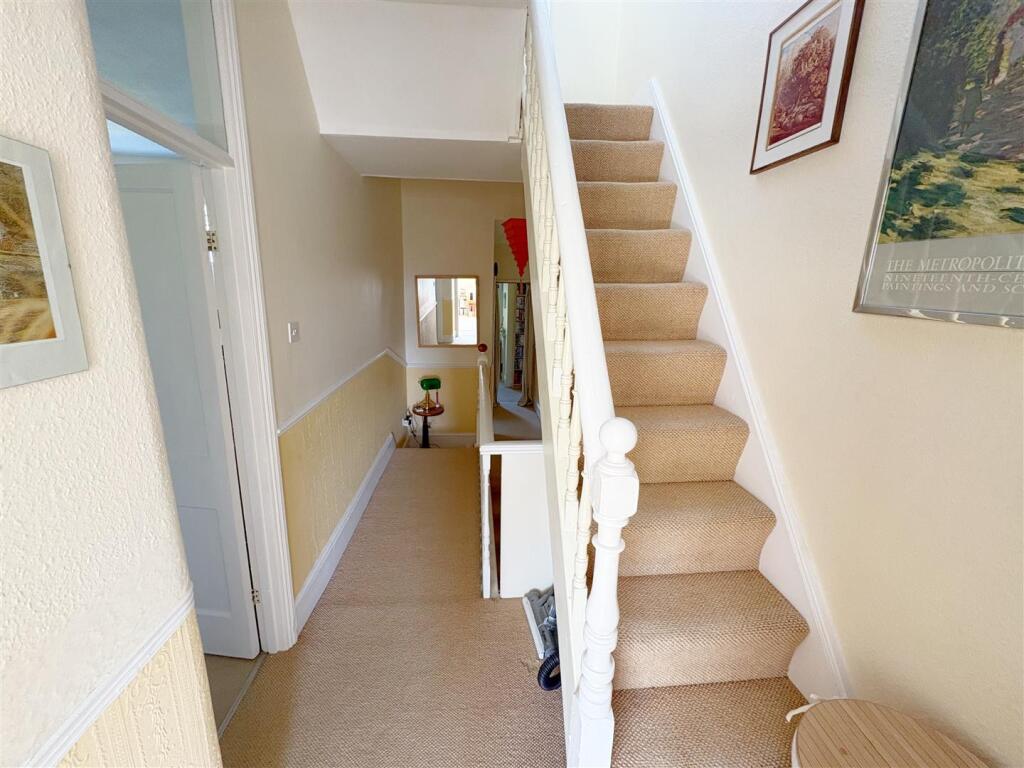 Landing and stairs to 2nd floor.jpg