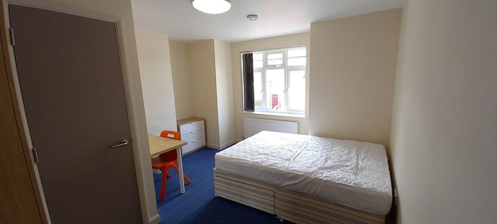 room 4
