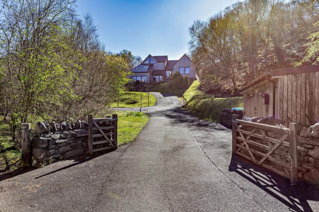 Morar Burn Lodge
