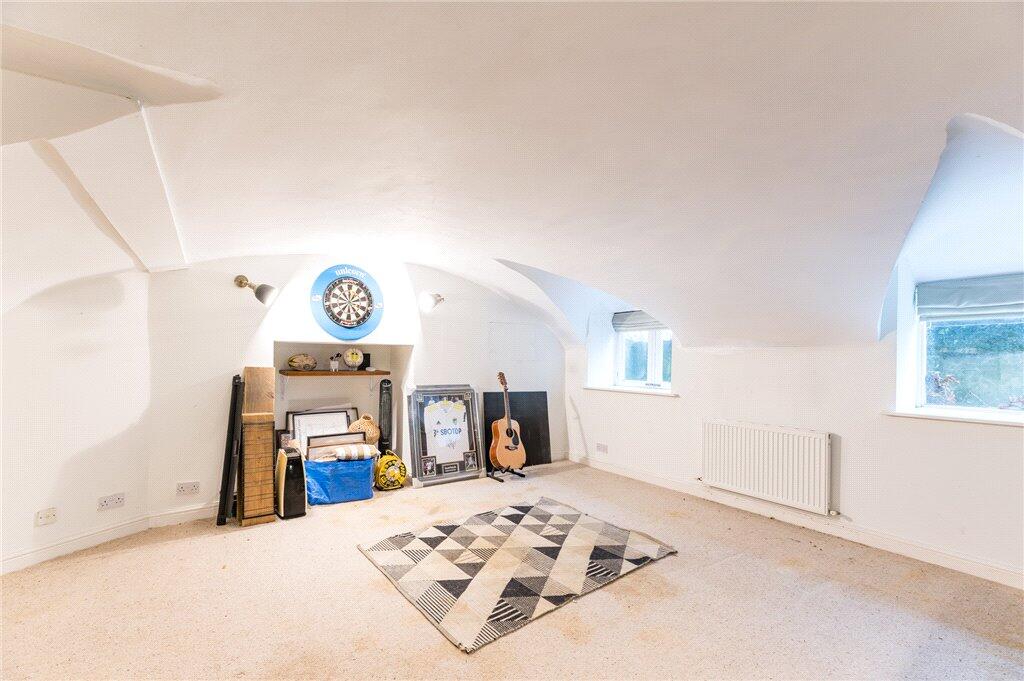 Cinema / Games Room
