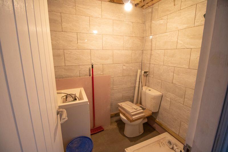 Room 2 - Bathroom (Floor 2)