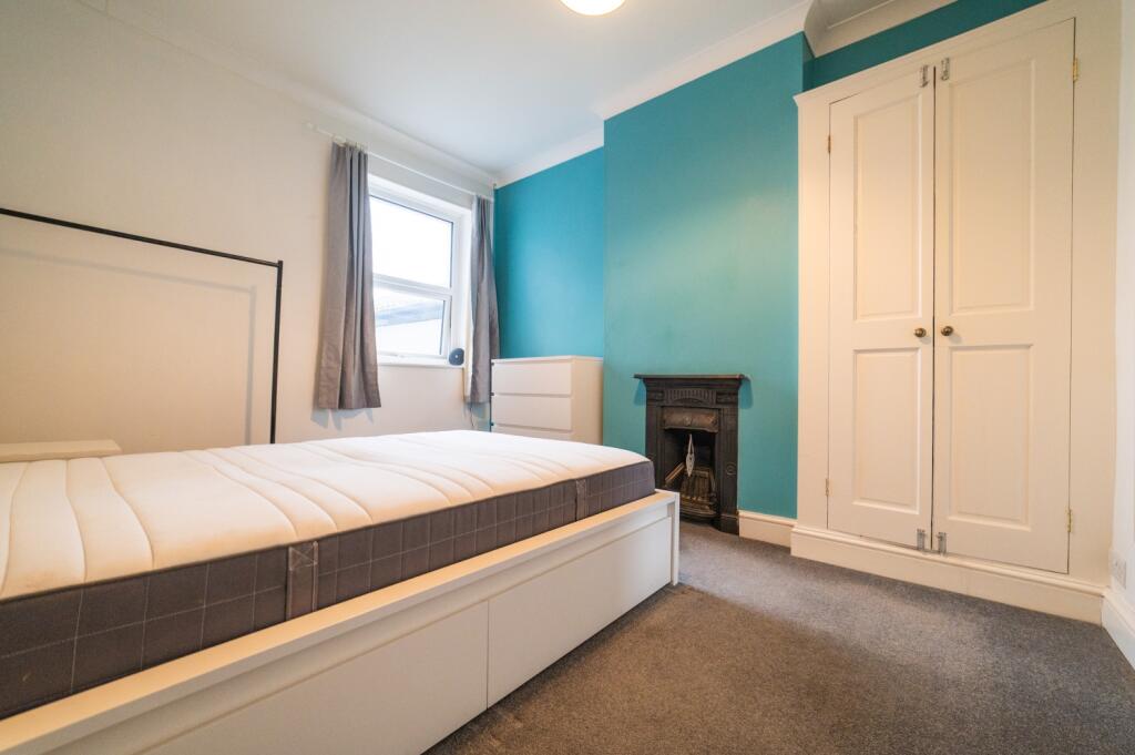 Call 02920 454555 to secure your viewing_11
