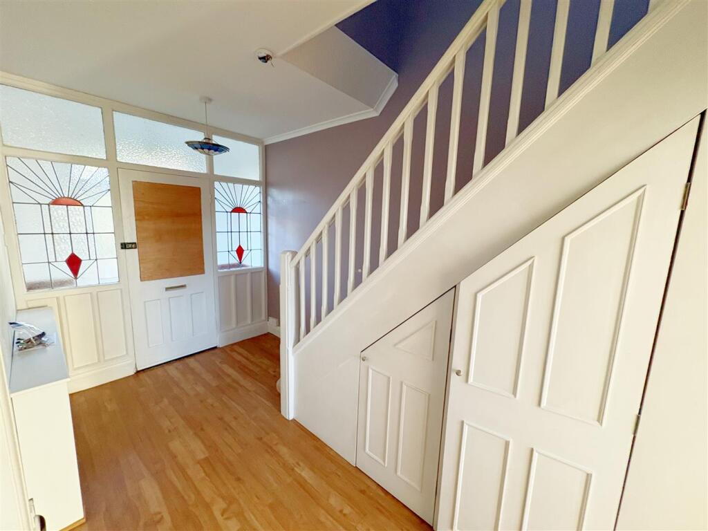 Hallway and storage .jpg