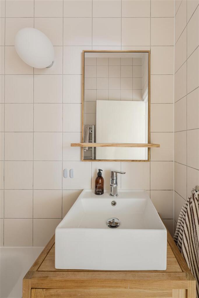 Lower Clapton Road E5