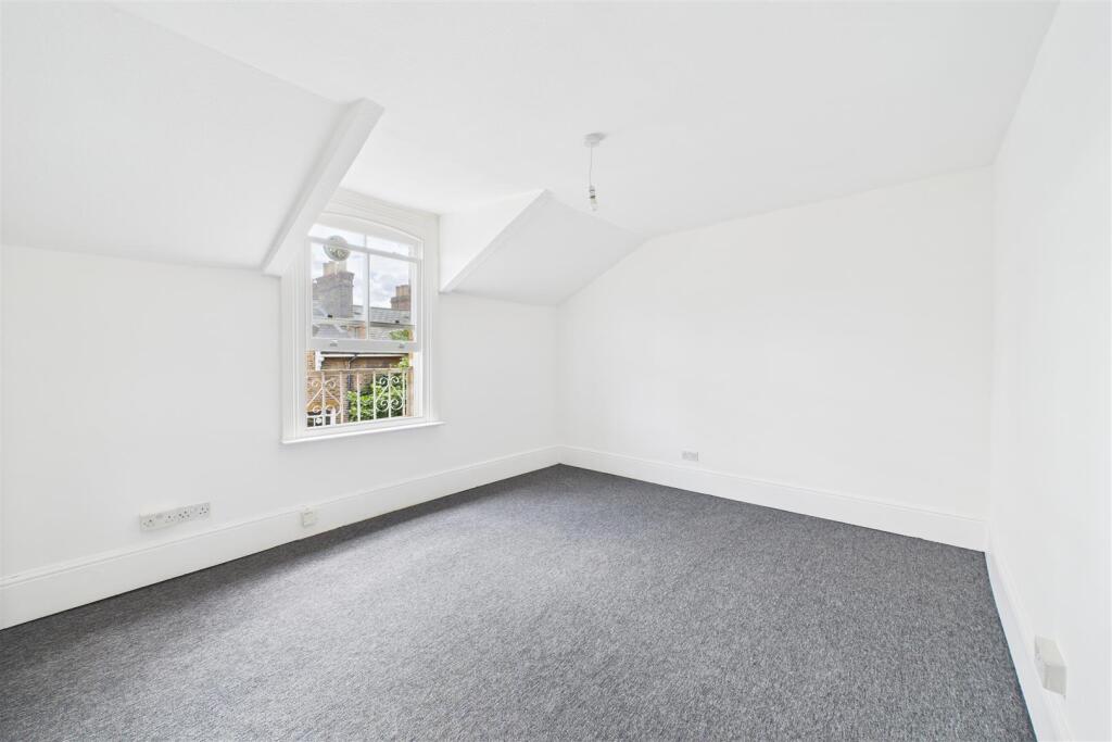 Jephson Street, London, SE5 8SZ