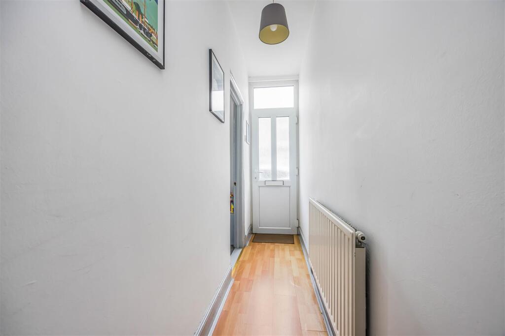 42 Talbot Road, Southsea-Small-PorticoMarketing-Ne