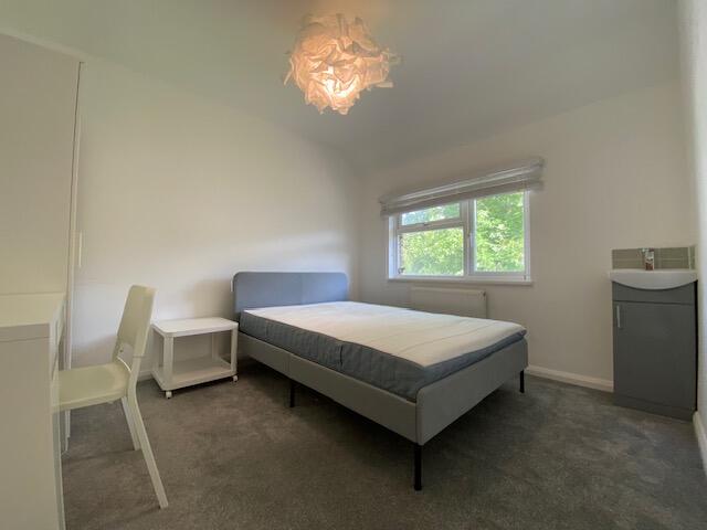 Bed 3