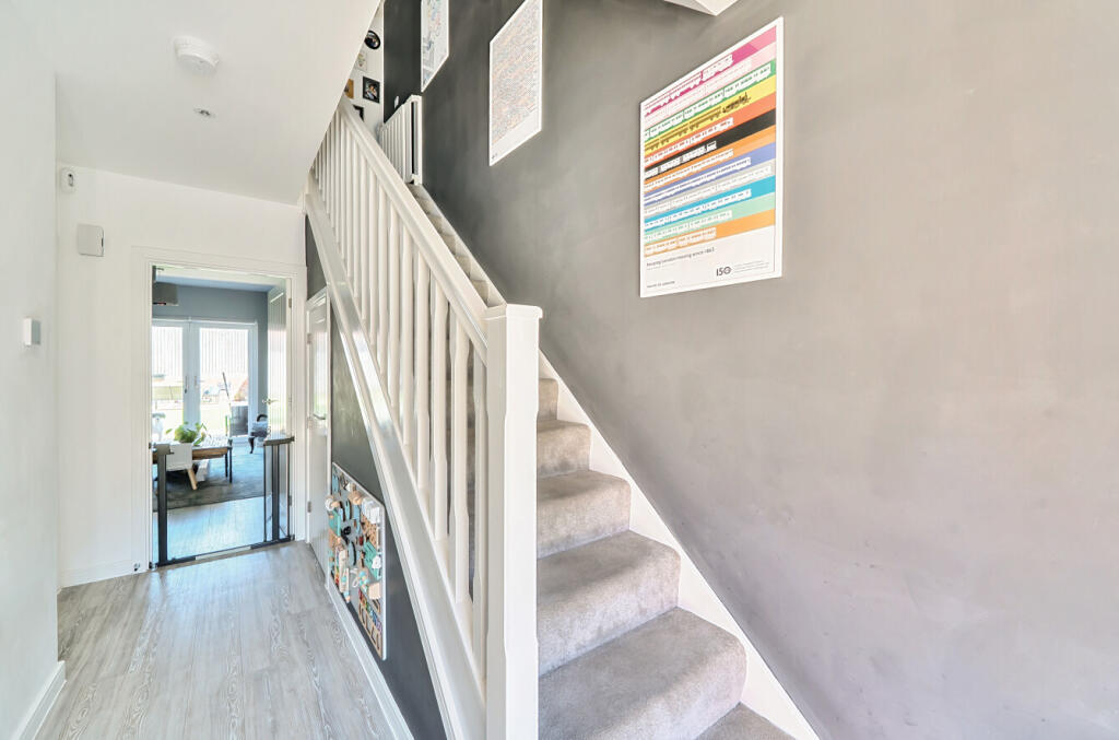 1321309-15-686fb2...