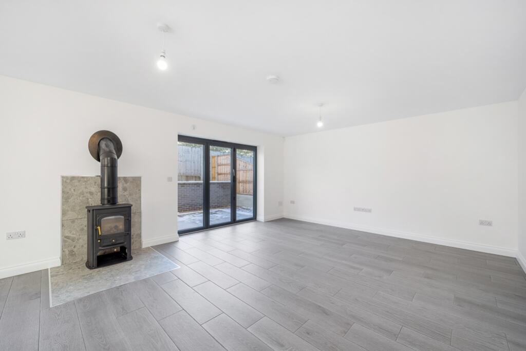 Plot 4, Fairview Close (Grantham)-8