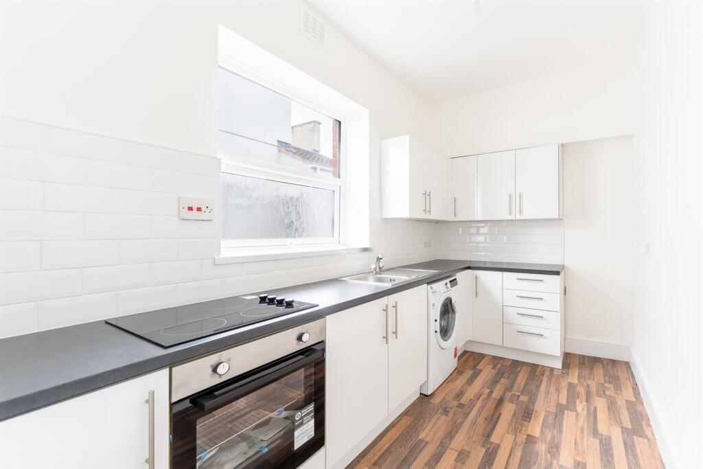 KItchen 1.jpg
