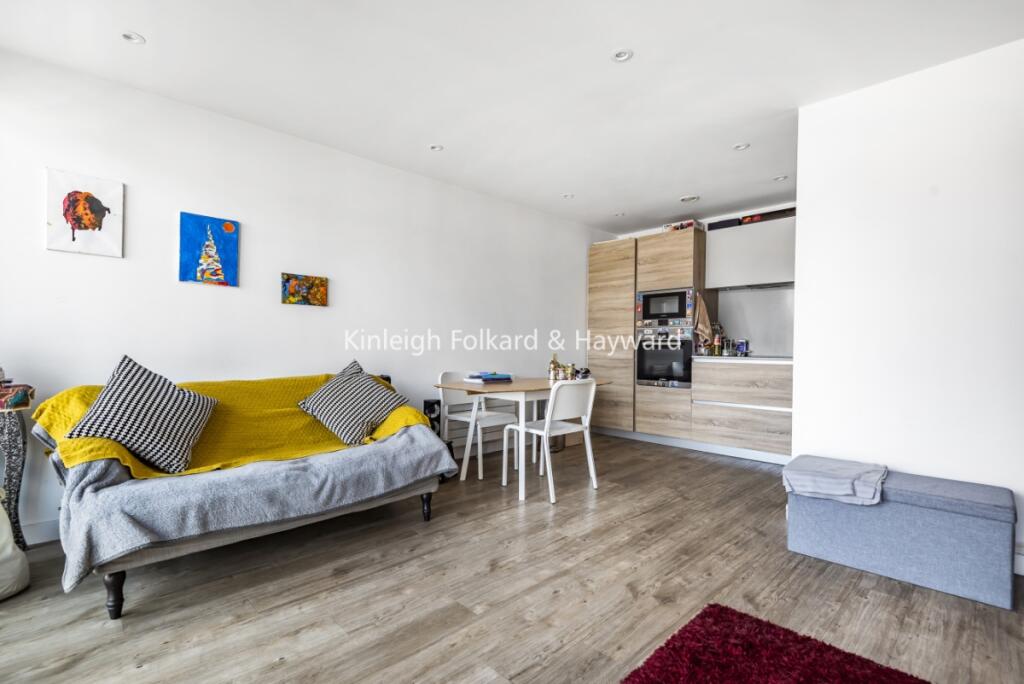 8a625f36-f06b-4bf3-9