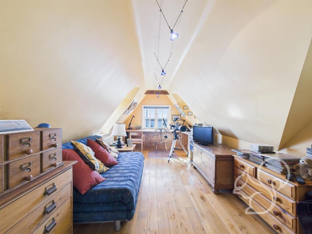 Fourth Bedroom