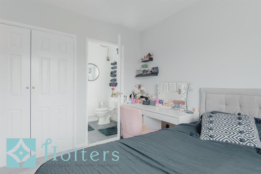 5 Glan Cerniog, Carno-08.jpg