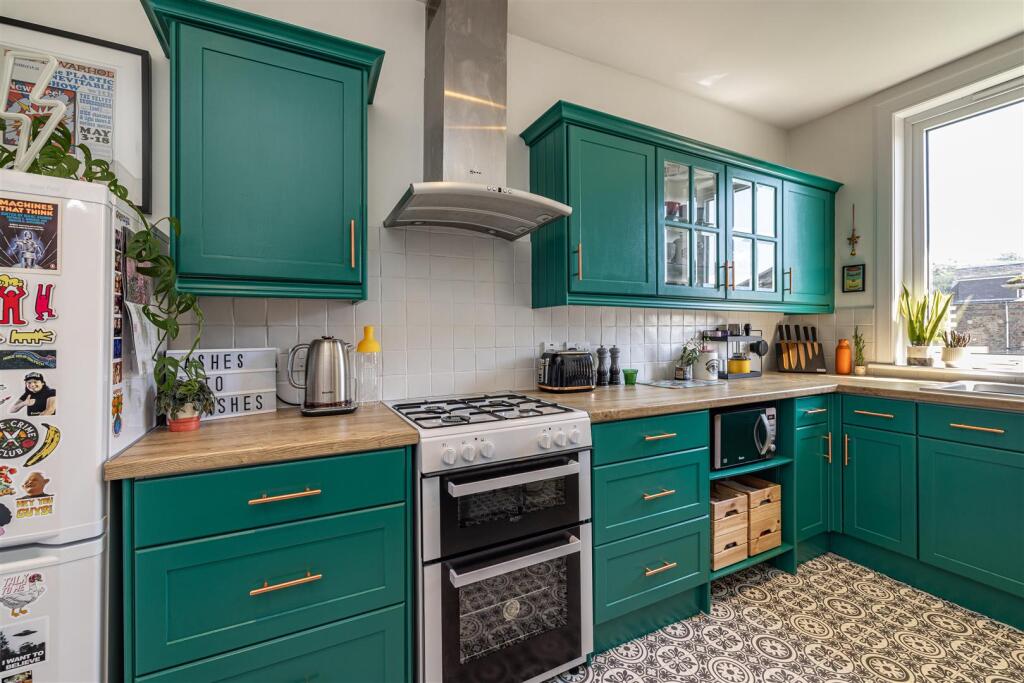 42 Glendinning Terrace Galashiels 14.jpg