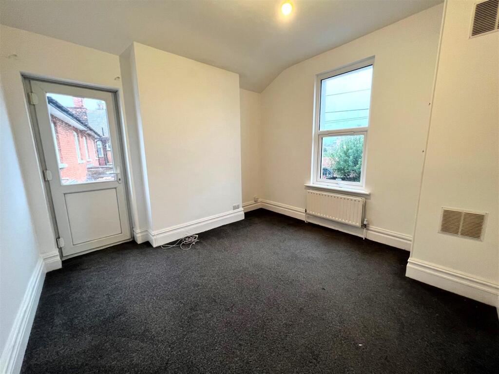 Bedroom.jpg