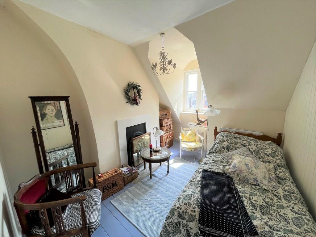 Bedroom 5