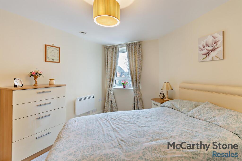 8634088-interior10-800.jpg