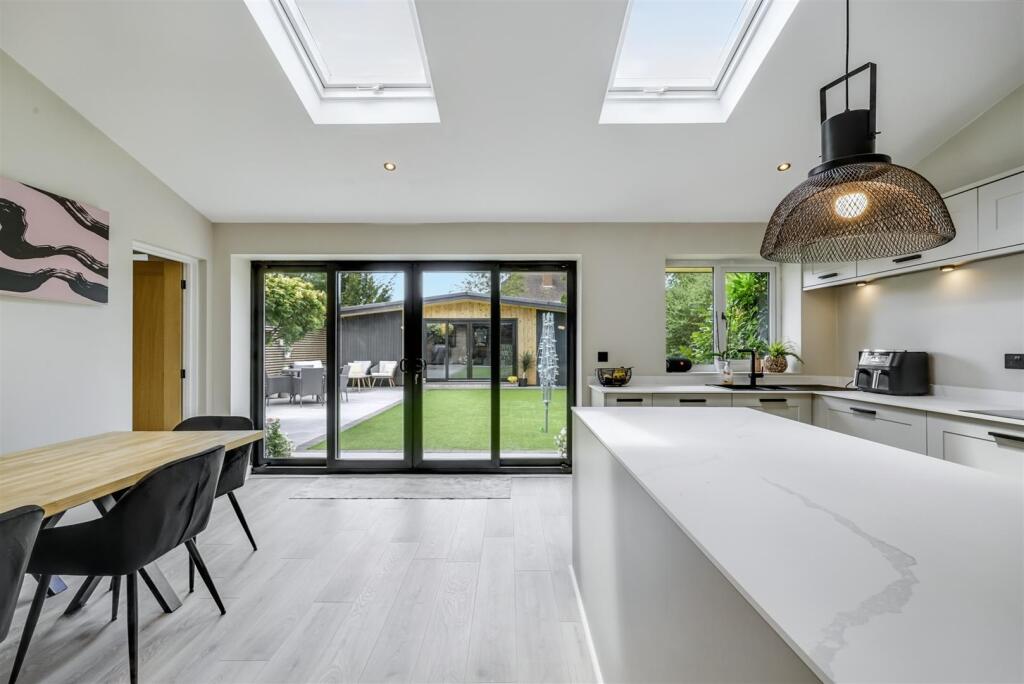 Dining/Living Kitchen