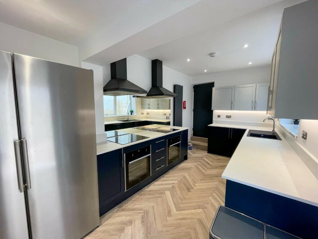 Kitchen diner