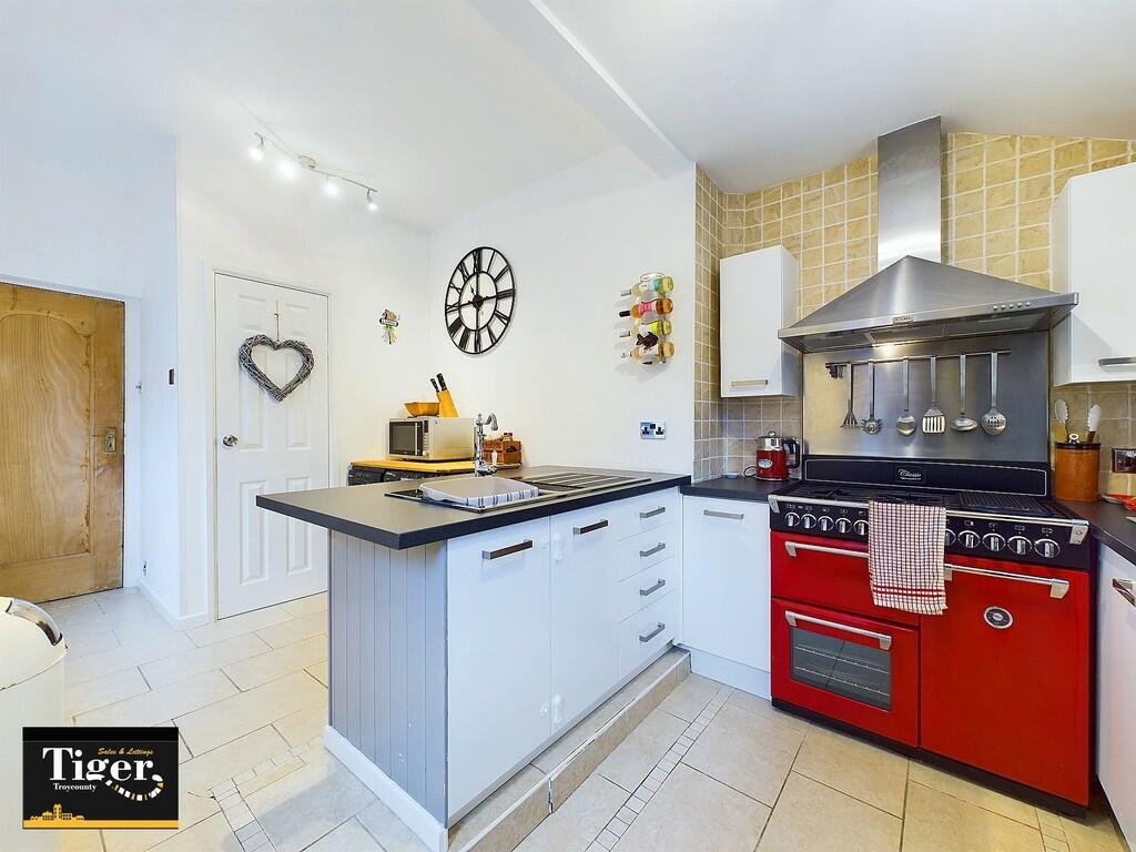 CAM03440G0-PR0190...