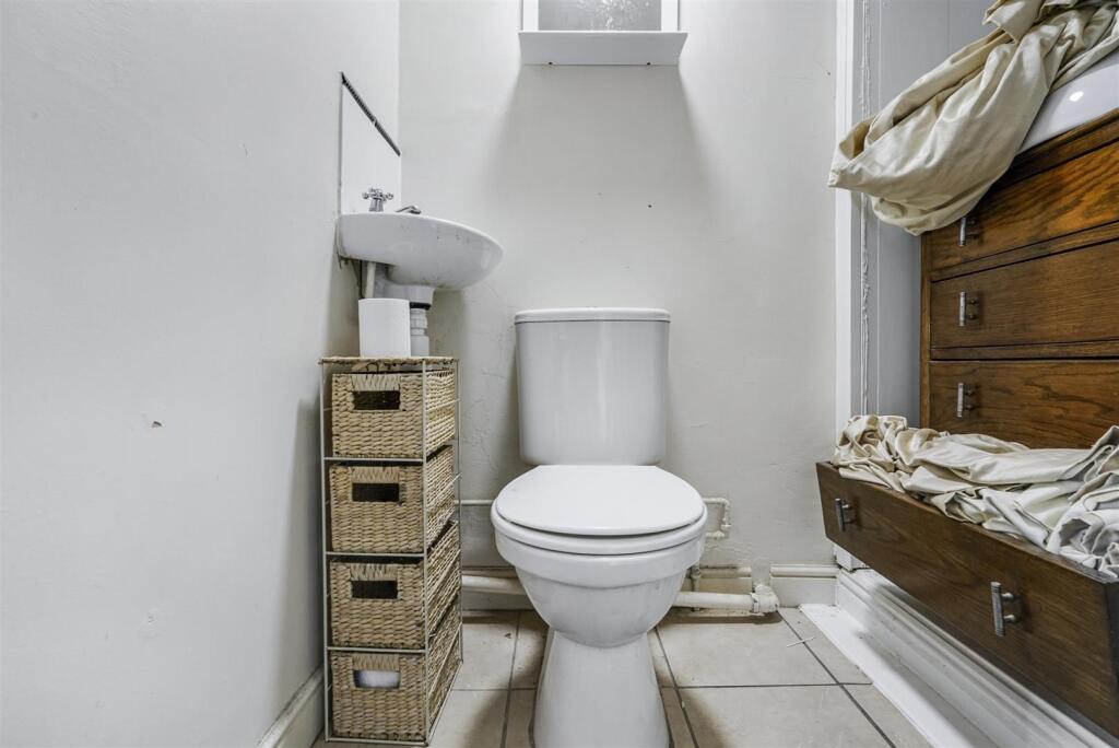 En-Suite Shower Room