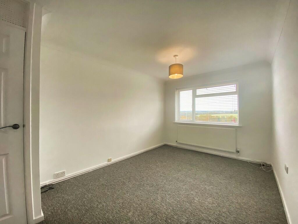 Photo 31-10-2024,...