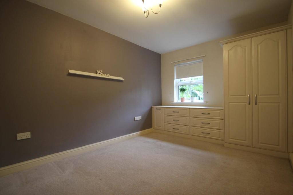 Bedroom 1 aspect 1