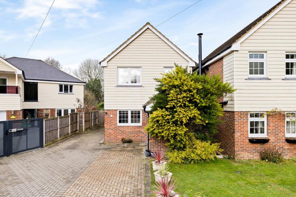 Canterbury Road, Lydden, Dover, CT15