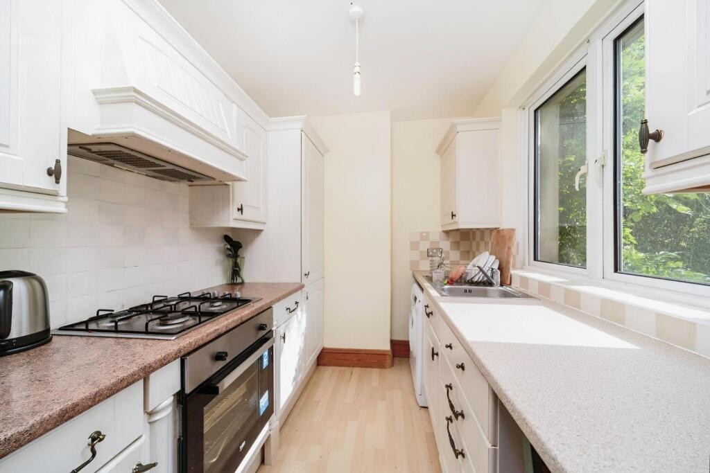 Kitchen.jpg