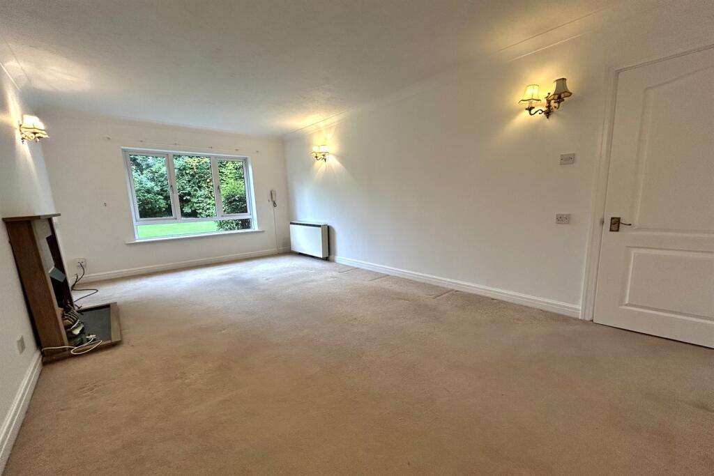 Living-Dining Room